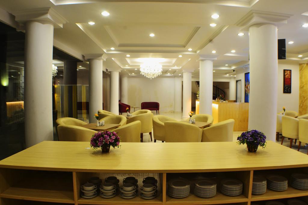 Maven Fatmawati Hotel Yakarta Exterior foto