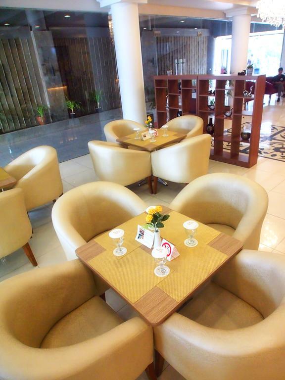 Maven Fatmawati Hotel Yakarta Exterior foto