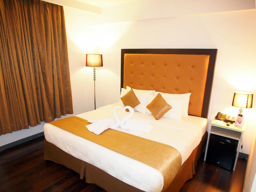 Maven Fatmawati Hotel Yakarta Habitación foto