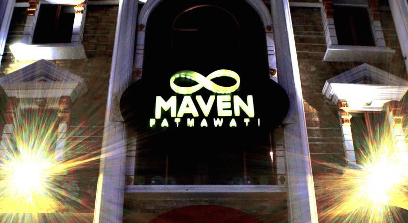 Maven Fatmawati Hotel Yakarta Exterior foto